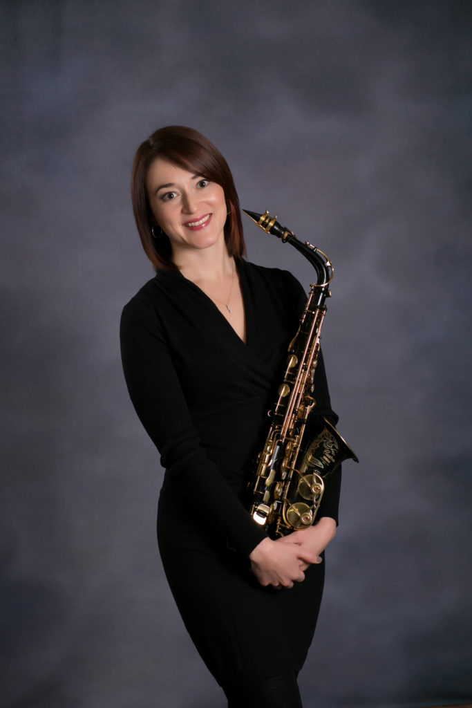 Bio - Ann Bradfield - Saxophonist